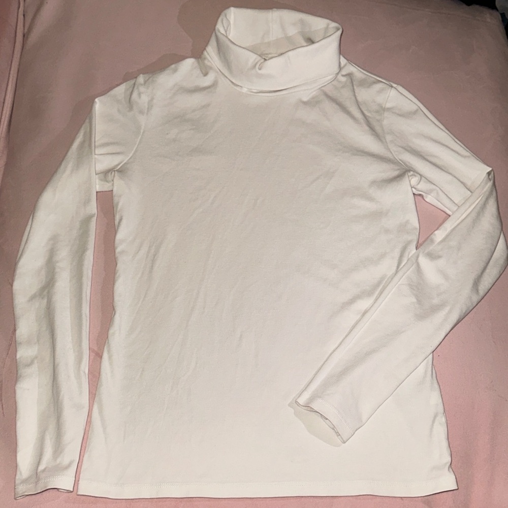 Uniqlo Women's Cream Turtleneck Long Sleeve Top